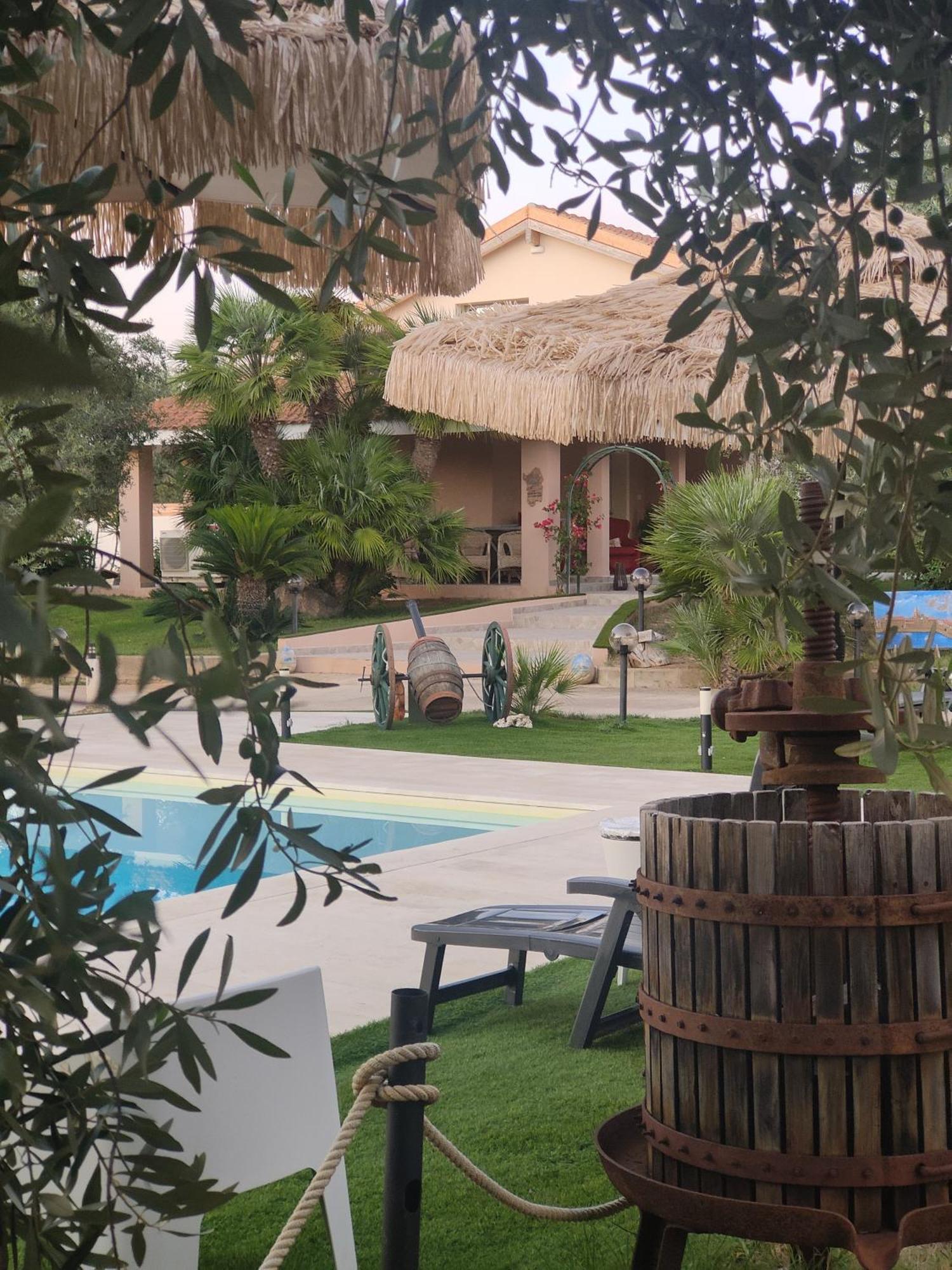 אלגהרו Villa Marianna מראה חיצוני תמונה